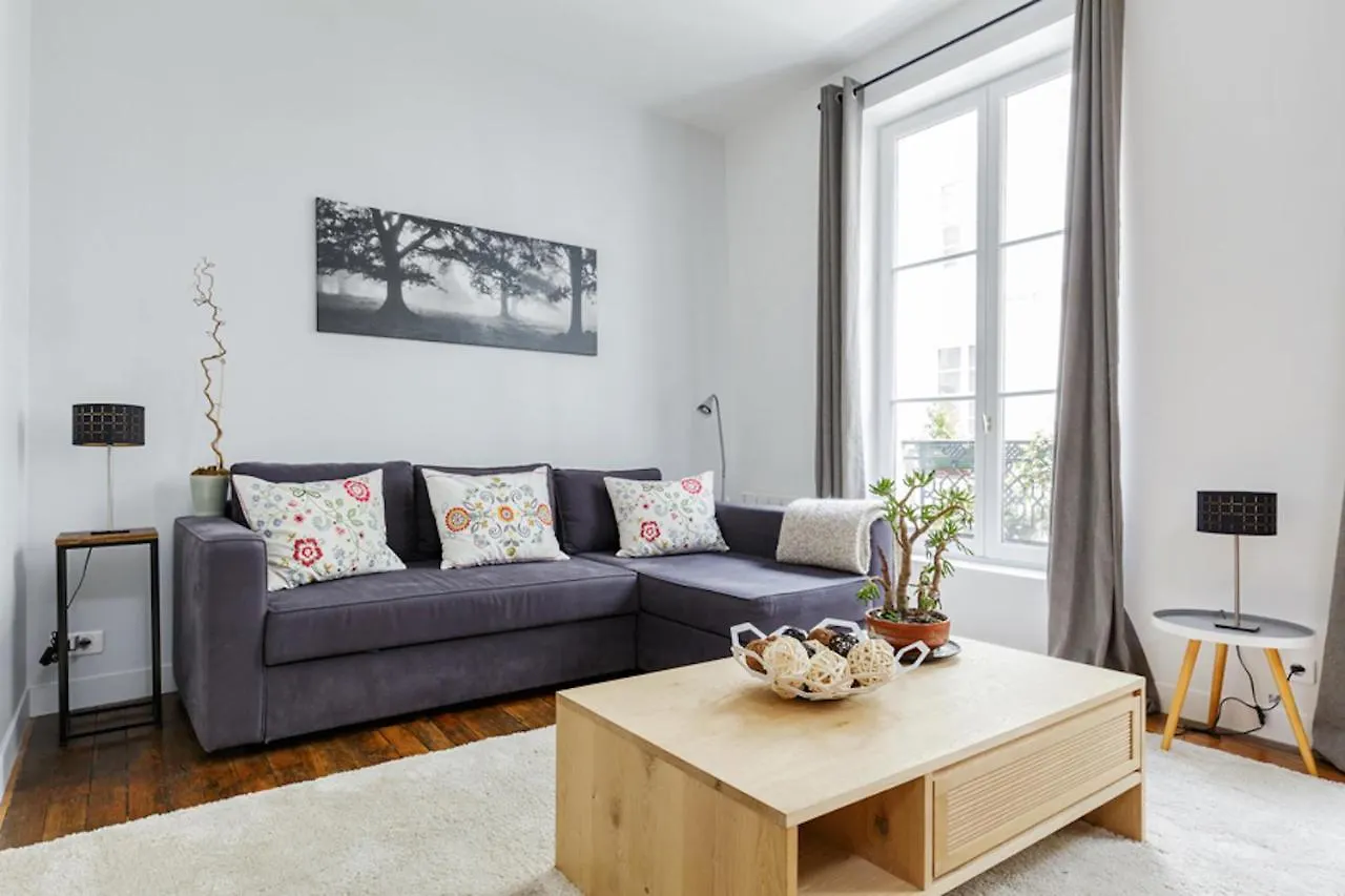 Opera - Central Paris Private Apartment